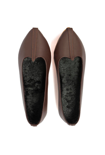 Chocolate Brown Cruelty-Free Leather Juttis